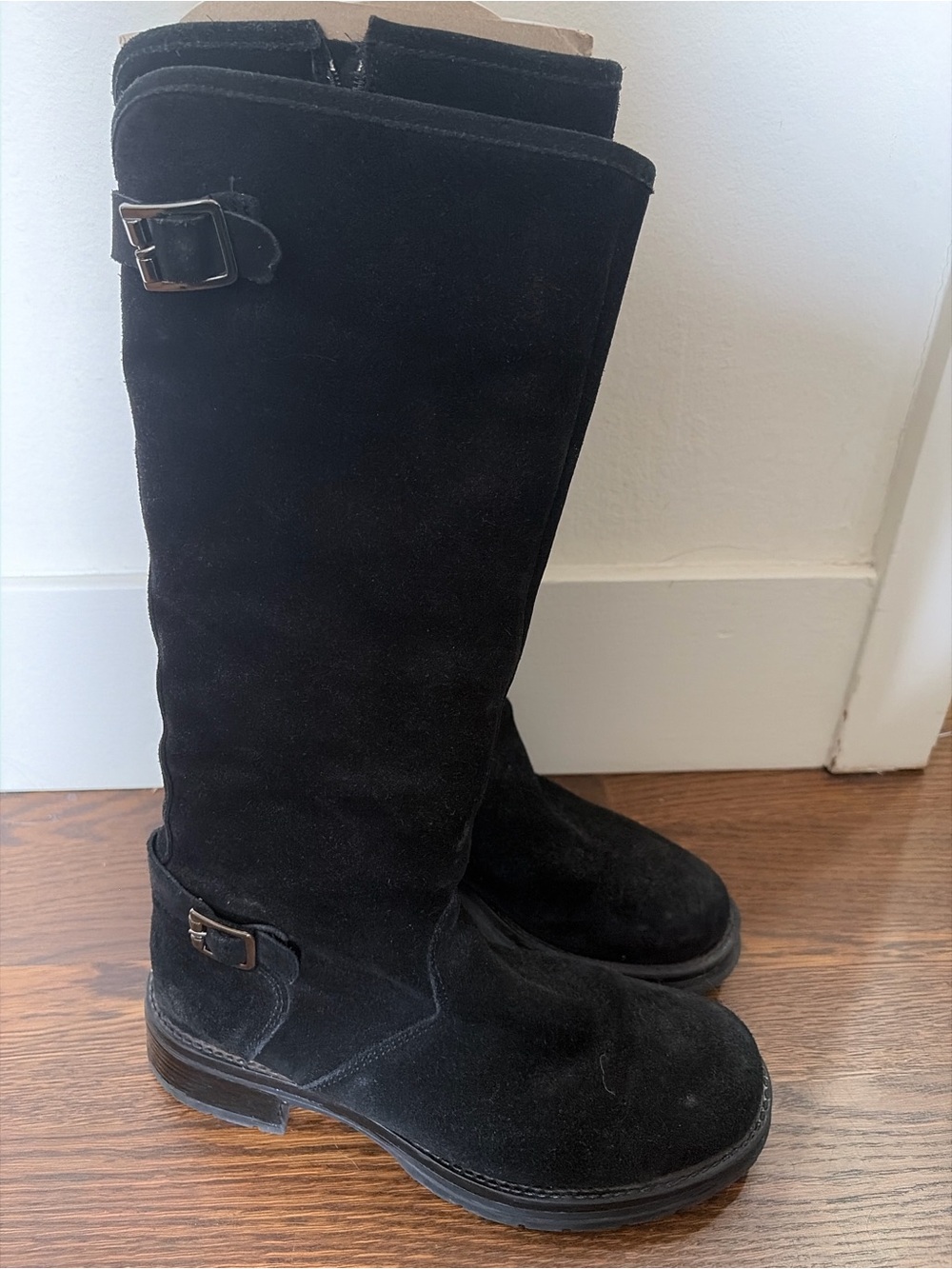 La CANADIENNE Black Rubber Sole Boots